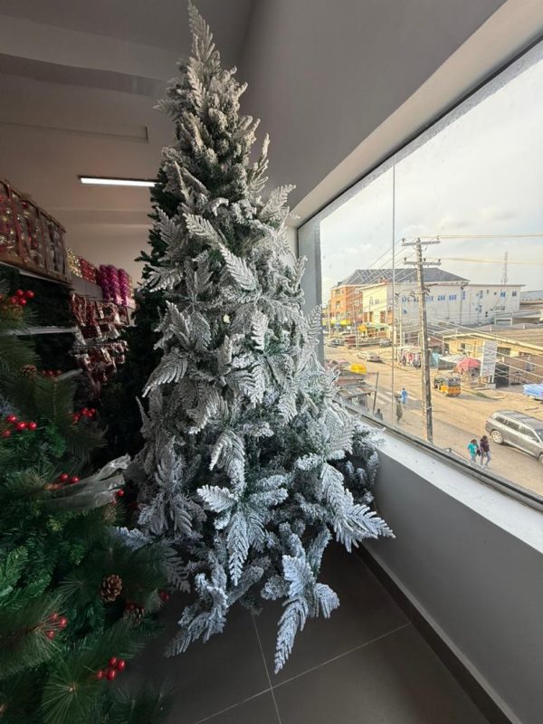 Snow Frosted White Tip - 8ft